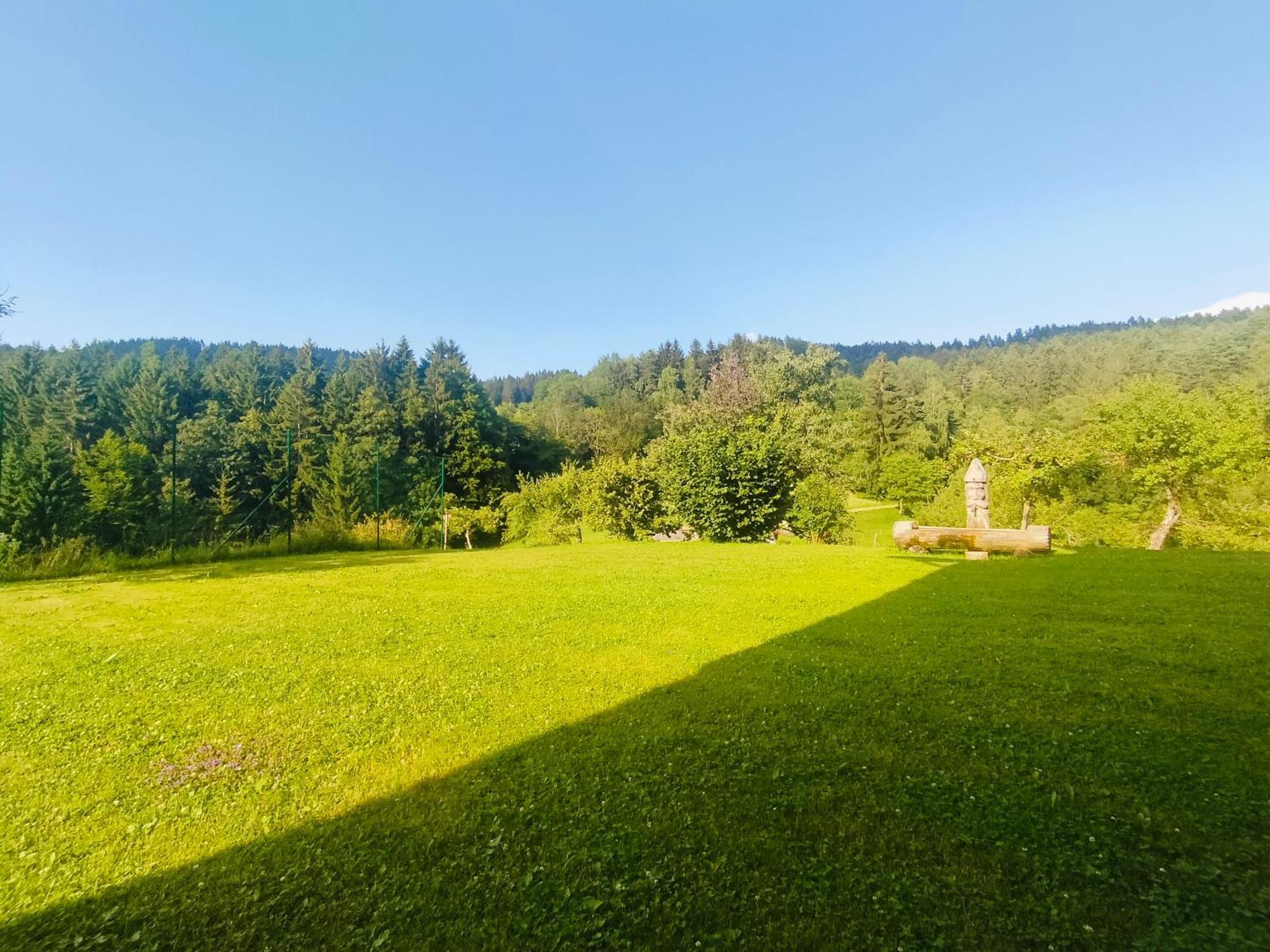 Apartments Organic Tourist Farm Gradišnik Prevalje Exterior foto