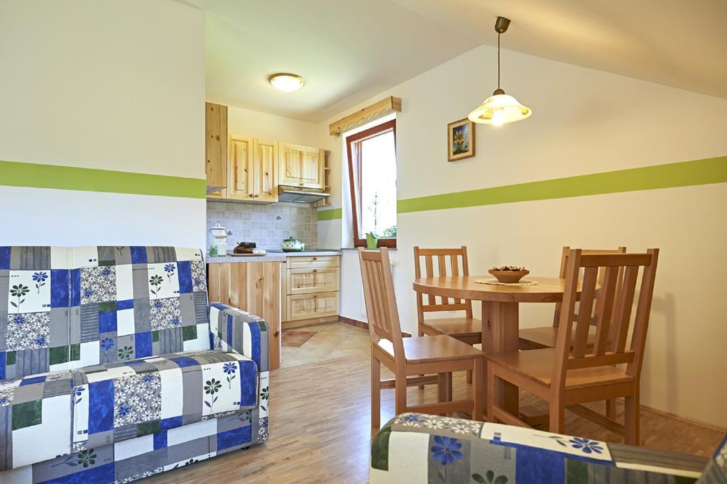 Apartments Organic Tourist Farm Gradišnik Prevalje Exterior foto